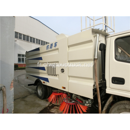 Camion de balayeuse de route à vide pour aéroport à vendre